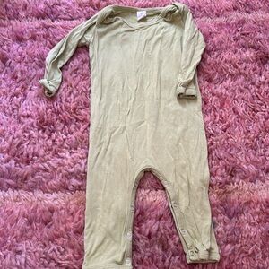 Kate Quinn 6-12mo bamboo